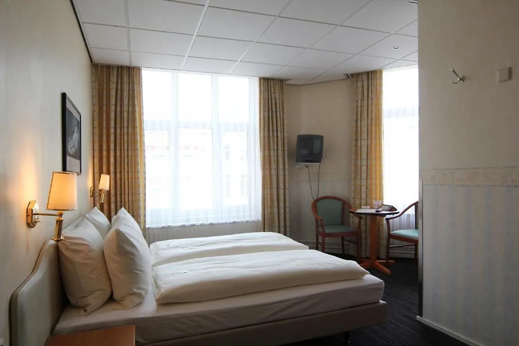 Grand Hotel Monopole Valkenburg aan de Geul 3*,